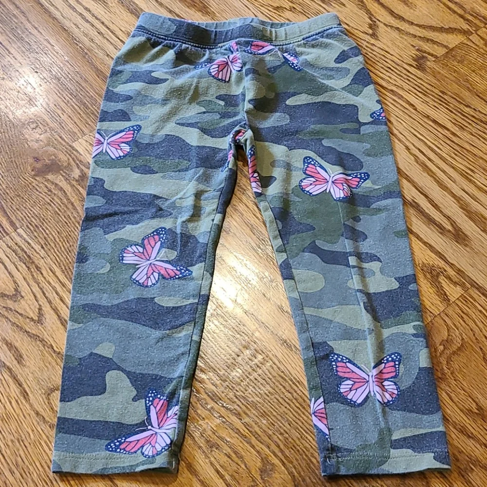 Gap kids camo and butterfly leggings